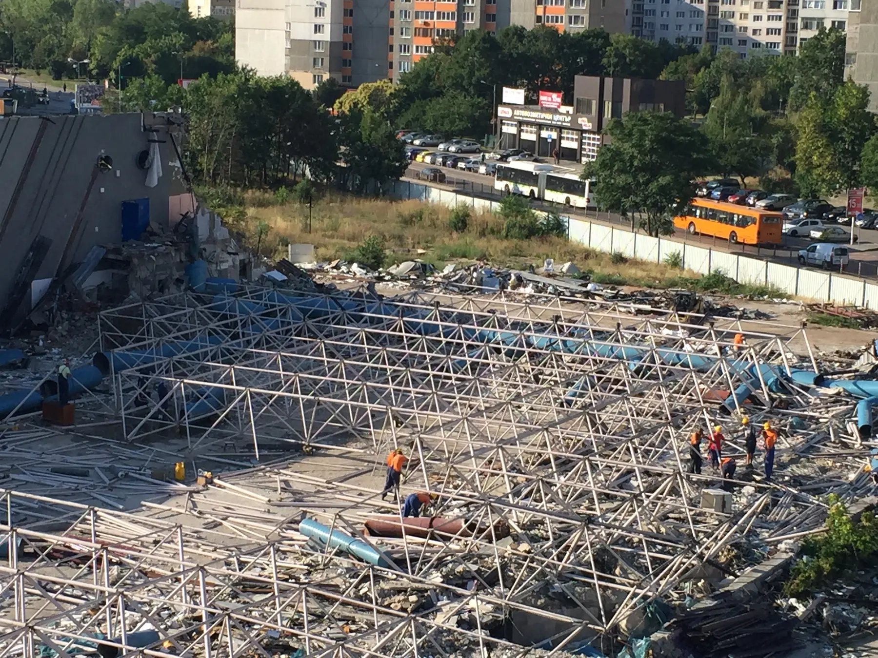 Демонтаж на металната конструкция